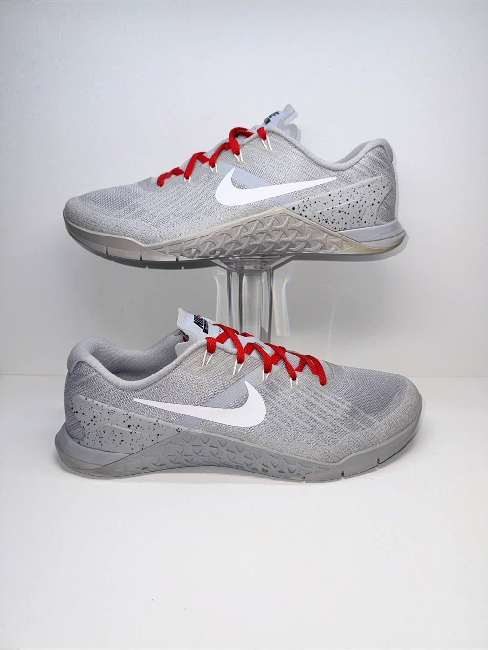 NIKE METCON 3 GREY SILVER